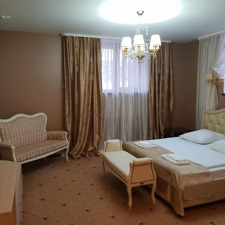 Monarch Hotel Nijniy Novgorod Dış mekan fotoğraf